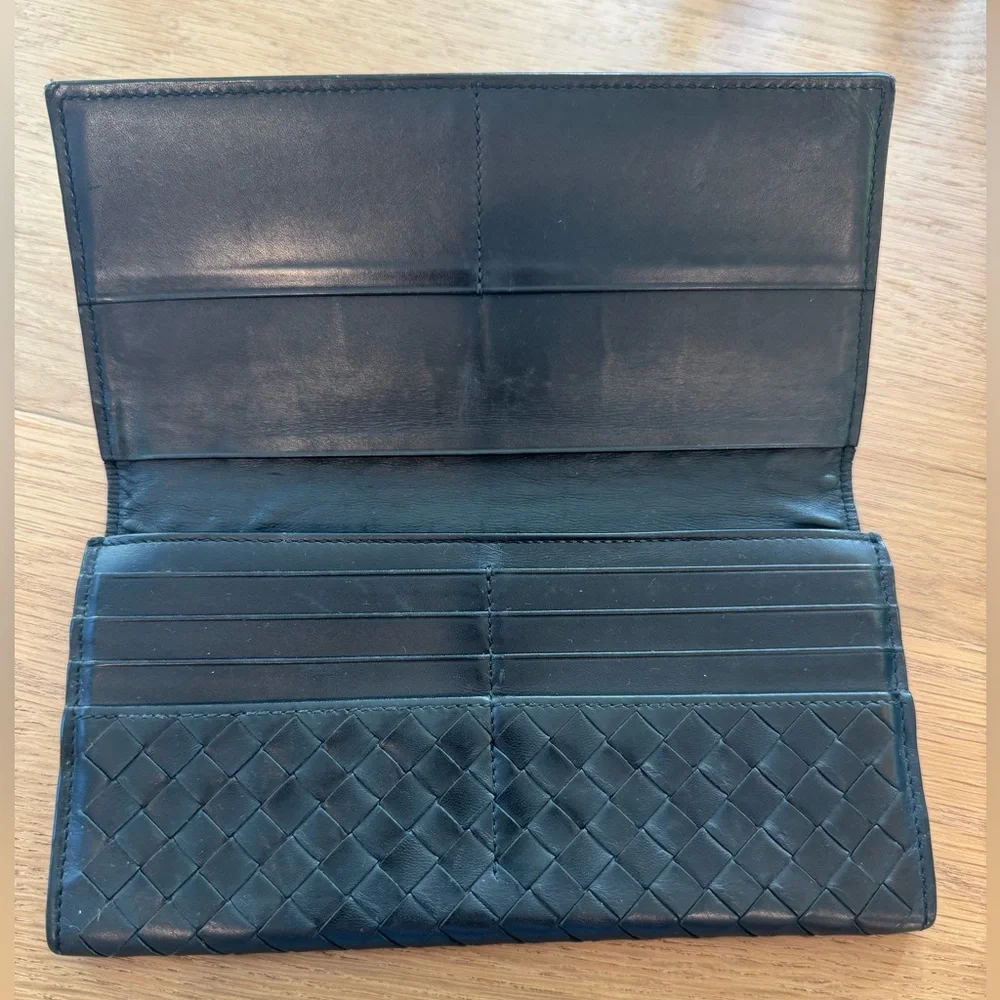 Bottega Veneta Intrecciato Long Wallet in Black - Picture 5 of 8